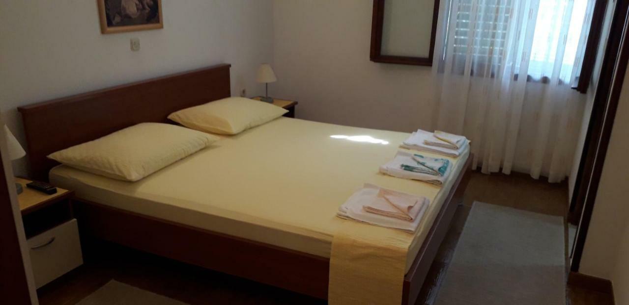 Apartment Perovic Baška Voda Екстериор снимка
