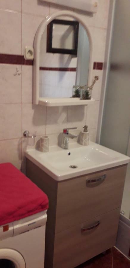 Apartment Perovic Baška Voda Екстериор снимка