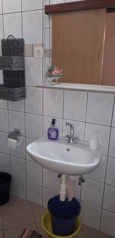 Apartment Perovic Baška Voda Екстериор снимка