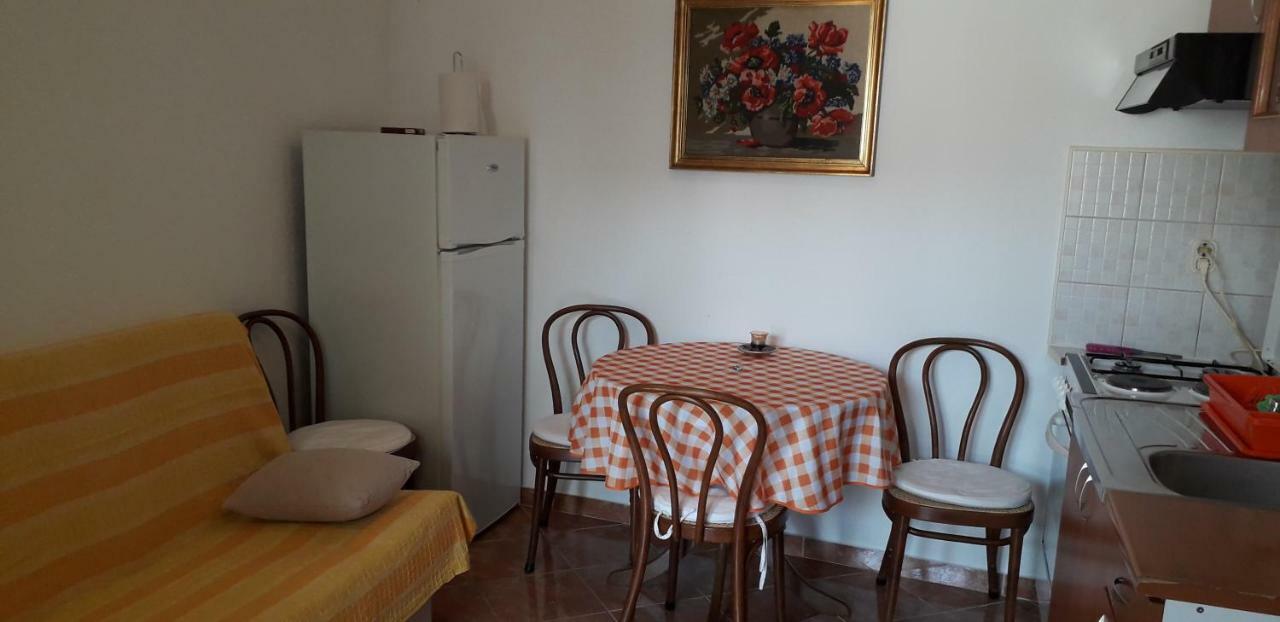 Apartment Perovic Baška Voda Екстериор снимка